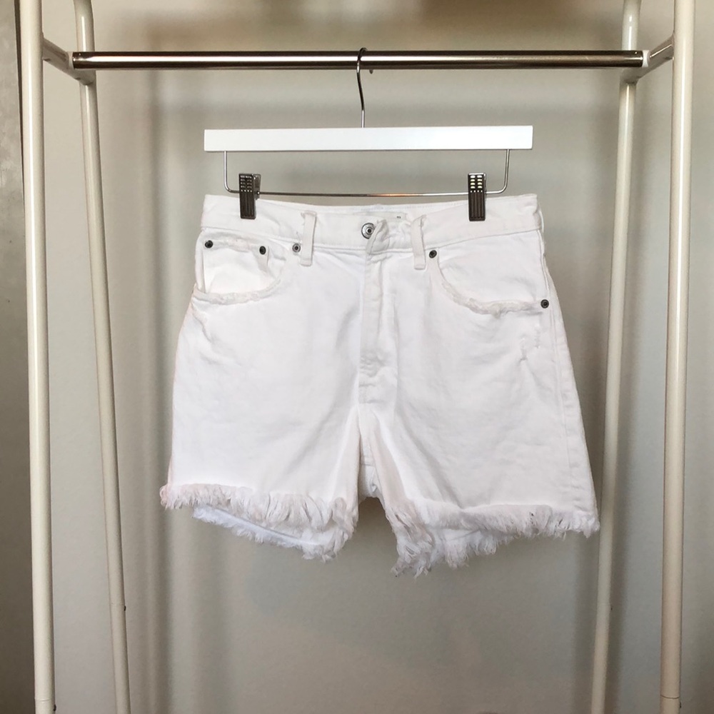 Abercrombie & Fitch Curve Love High Rise 4” short